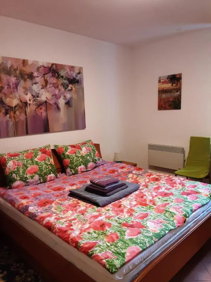 Apartman Safir Njivice Apartment