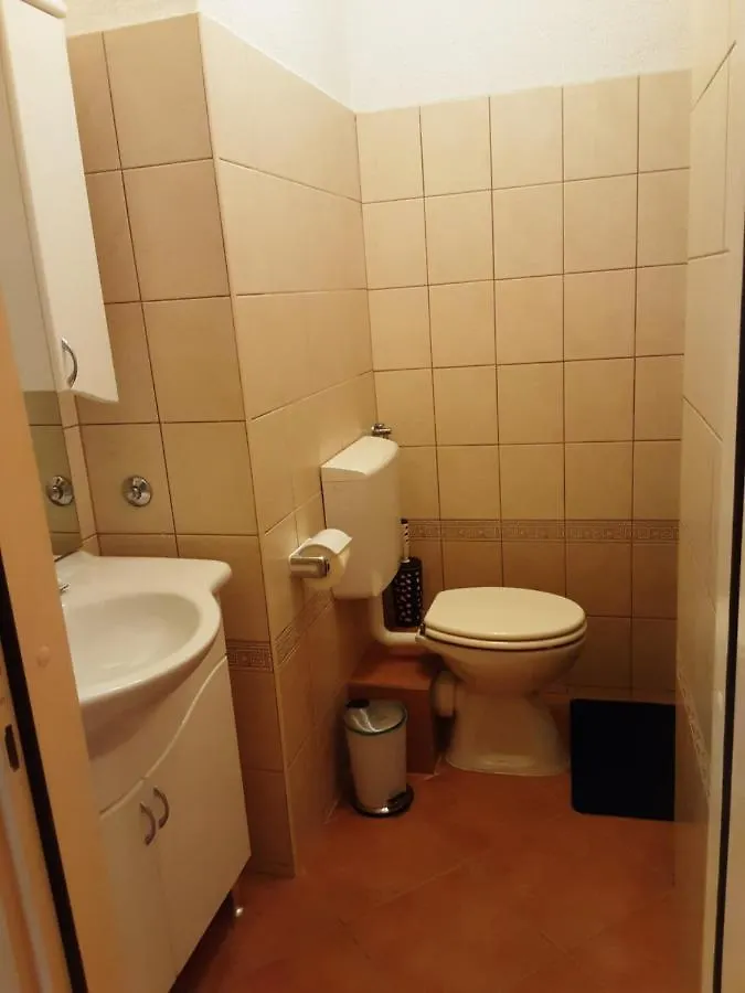 Apartment Apartman Safir Njivice Croatia